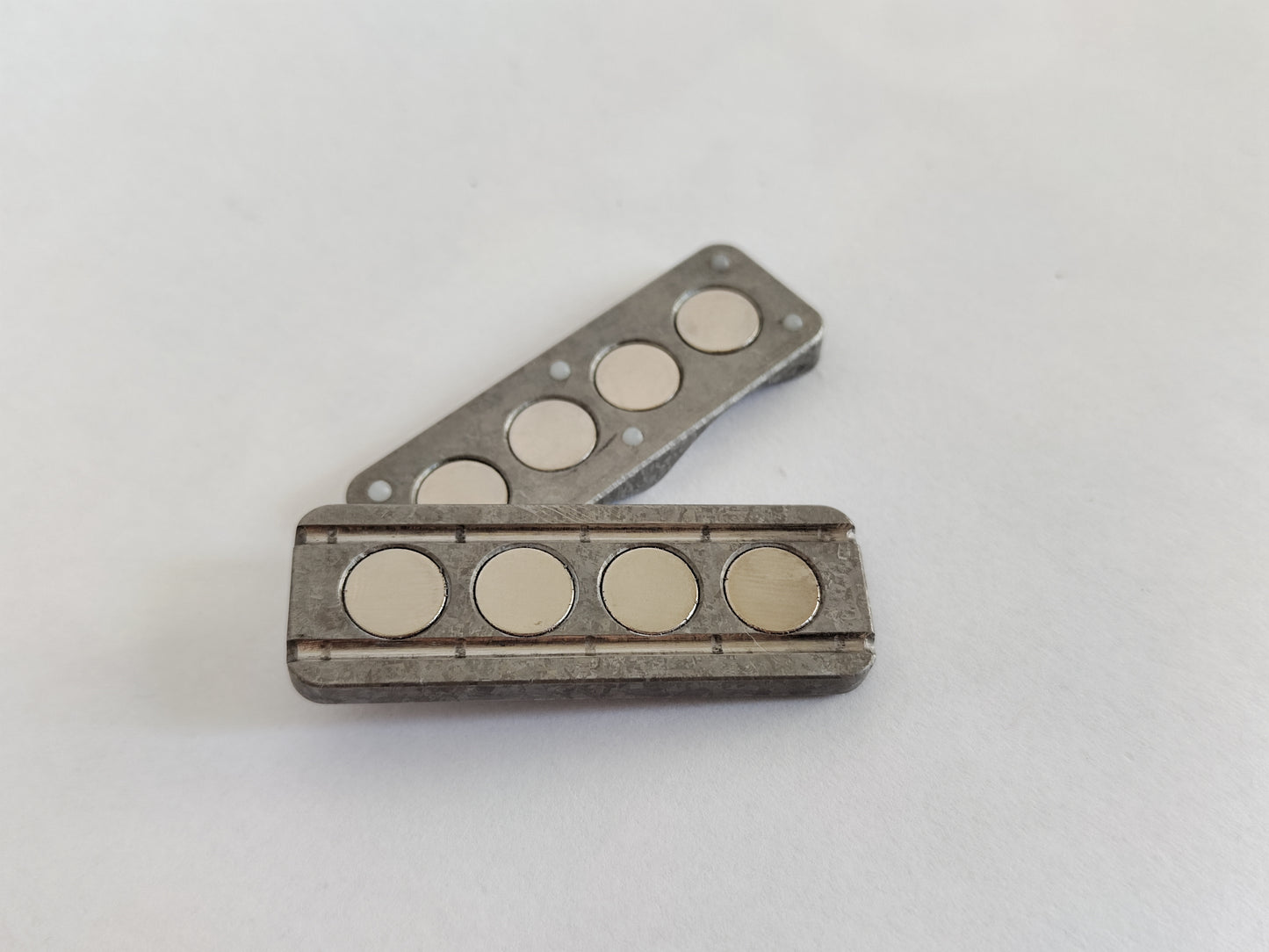 Crystallized Titanium Slider / EDC Magnetic Toy / Haptic toy
