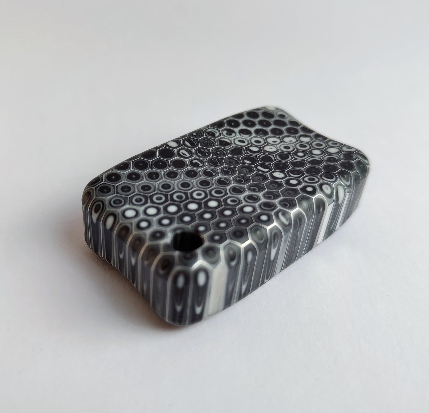 Fidget Bar / EDC Worry Stone / Soap Bar Shape / Haptic toy / Honeycomb pattern
