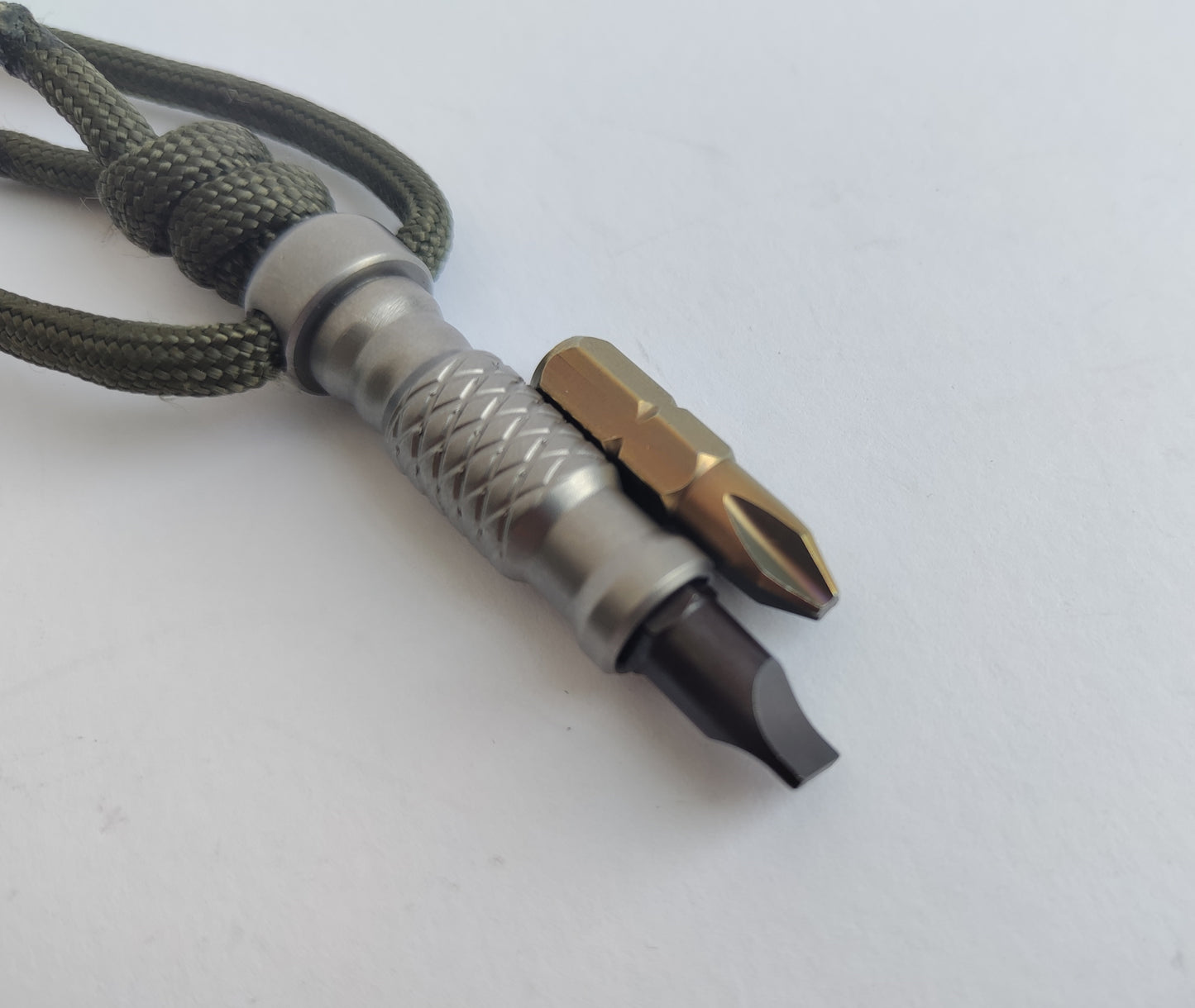 EDC Screwdriver Bead Tool Pendant
