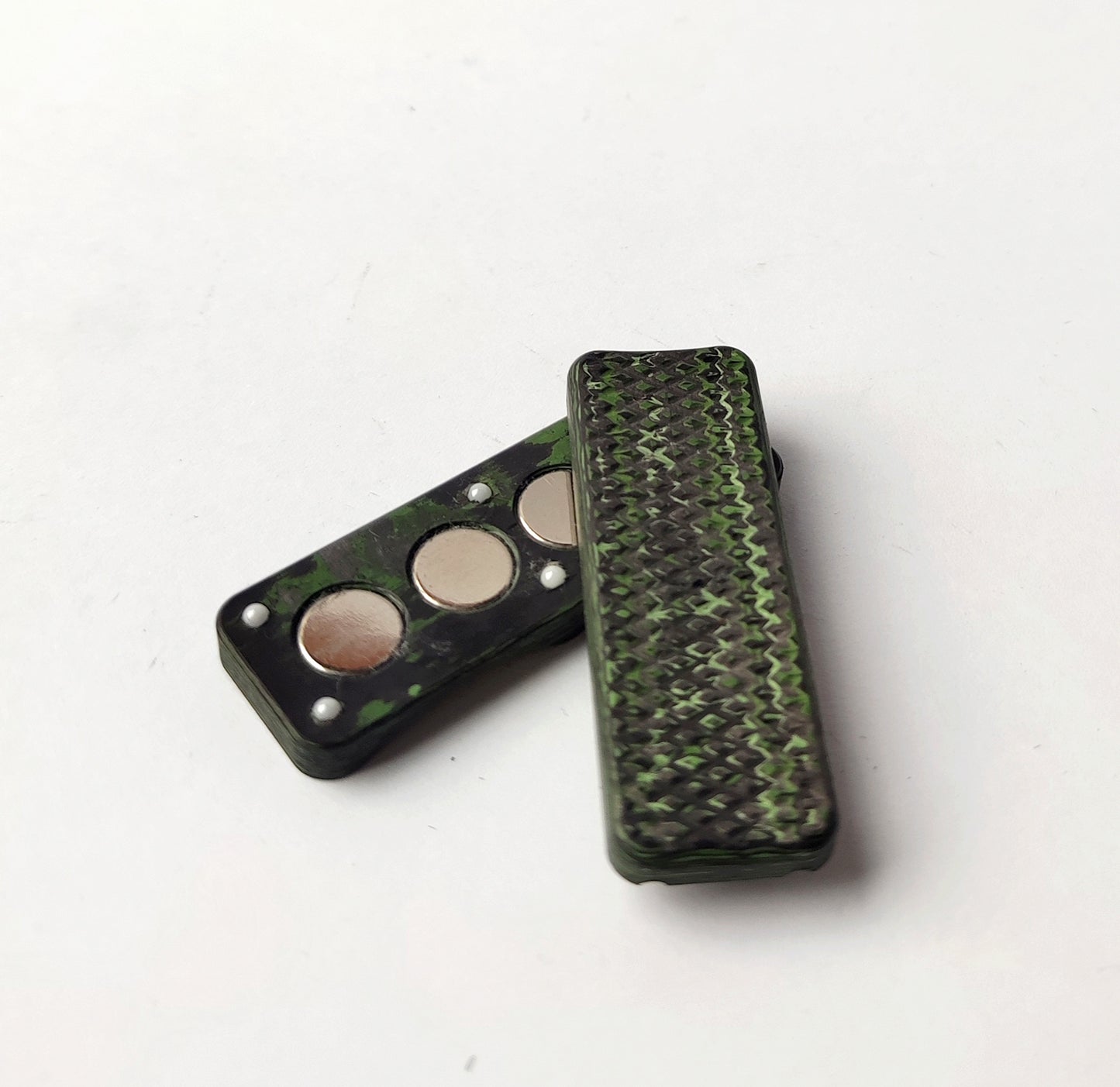 EDC Haptic slider from FatCarbon "Jungle wear"