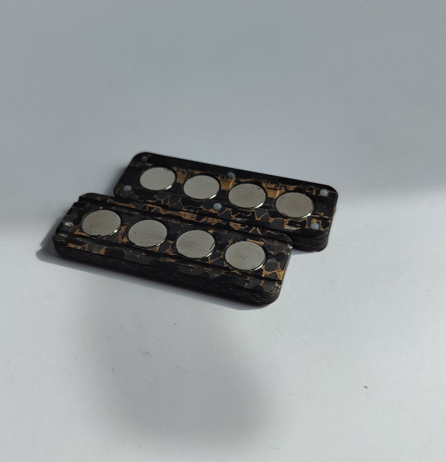 EDC Haptic slider from FatCarbon "Snake Skin Gold"