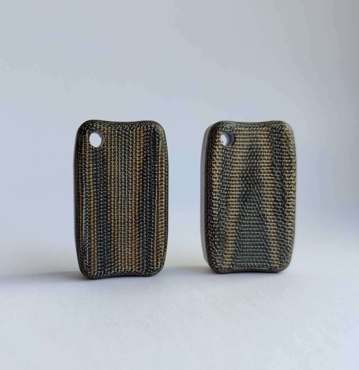 Micarta Fidget Bar / EDC Haptic Worry Stone / Soap Bar Shape Pocket Toy from Black & Natural Micarta