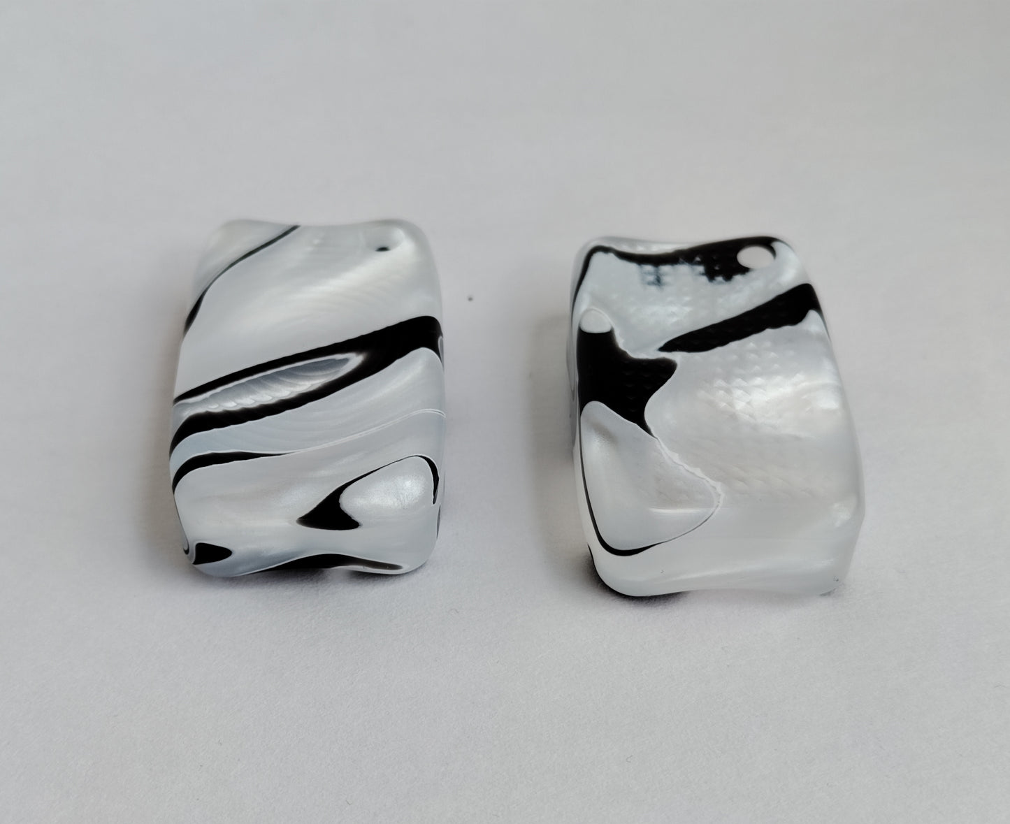 Fidget Bar / EDC Haptic Worry Stone / Soap Bar Shape / Haptic Toy from unique Acrylic
